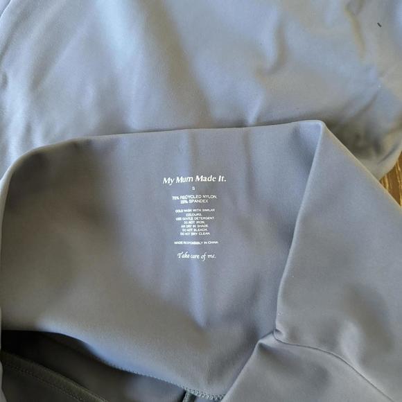 Flow Active Leggings in Blue Haze - Picture 5 of 7